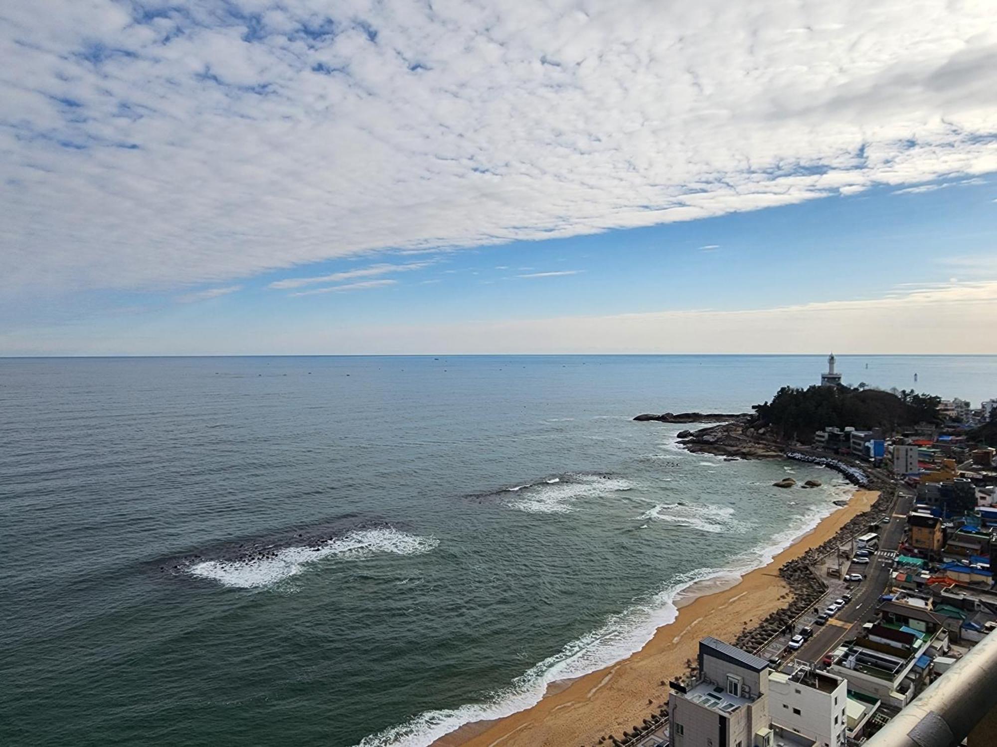 Sokcho Summitbay 1807 "Ocean View" Aparthotel Exterior photo