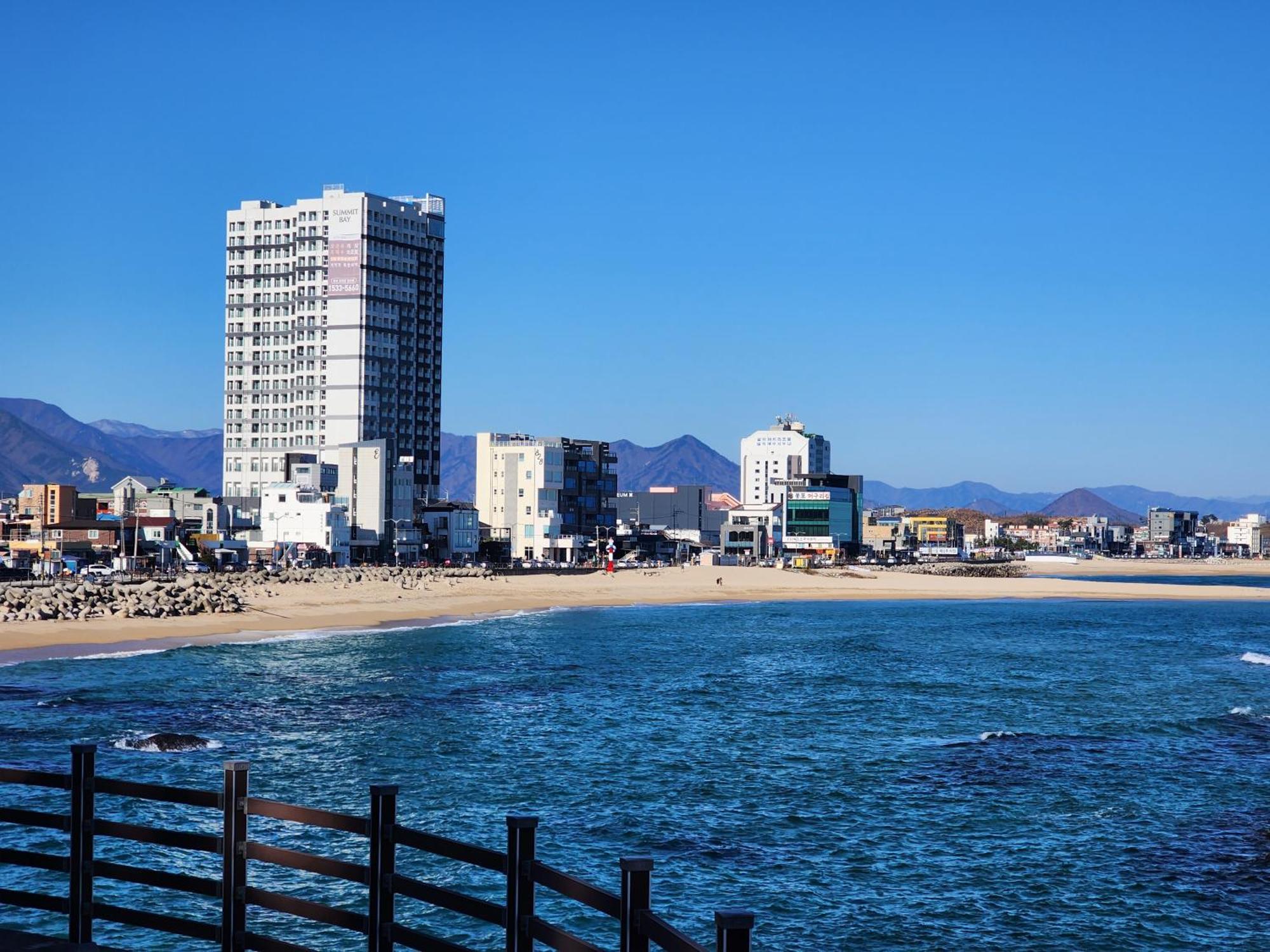 Sokcho Summitbay 1807 "Ocean View" Aparthotel Exterior photo