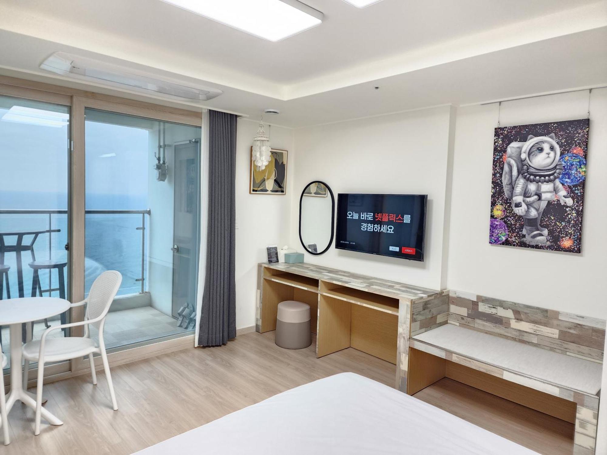 Sokcho Summitbay 1807 "Ocean View" Aparthotel Exterior photo